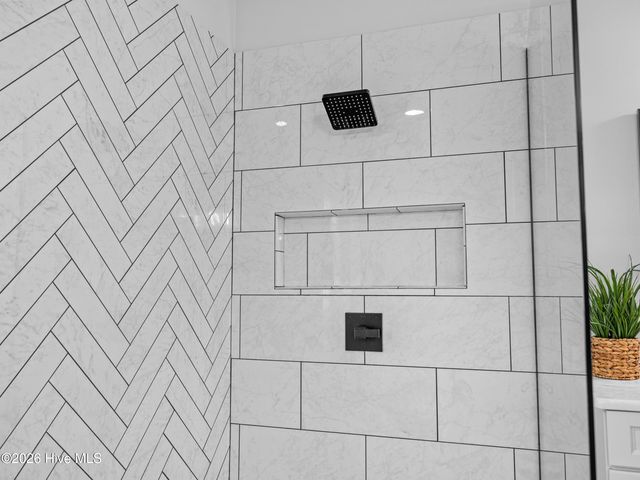 201 Saint Charles Lane, Jacksonville, NC 28546