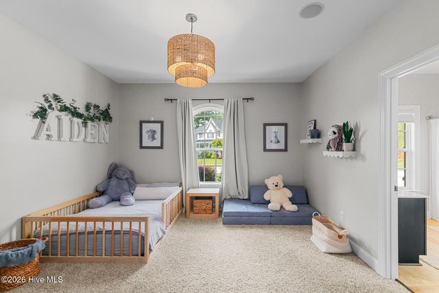 201 Saint Charles Lane, Jacksonville, NC 28546