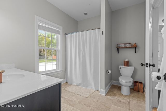 201 Saint Charles Lane, Jacksonville, NC 28546