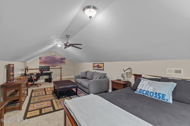 201 Saint Charles Lane, Jacksonville, NC 28546