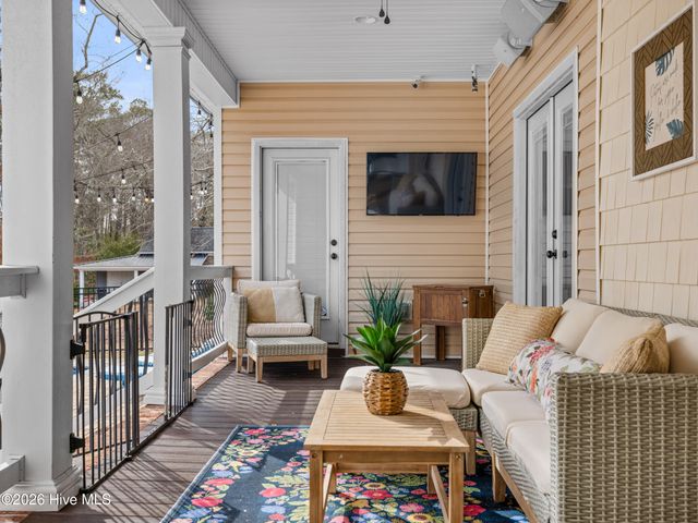 201 Saint Charles Lane, Jacksonville, NC 28546