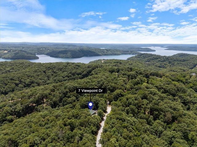 7 Viewpoint Drive, Eureka Springs, AR 72631