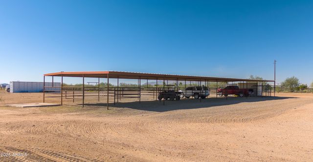 46423 W TROTTER Road, Wickenburg, AZ 85390