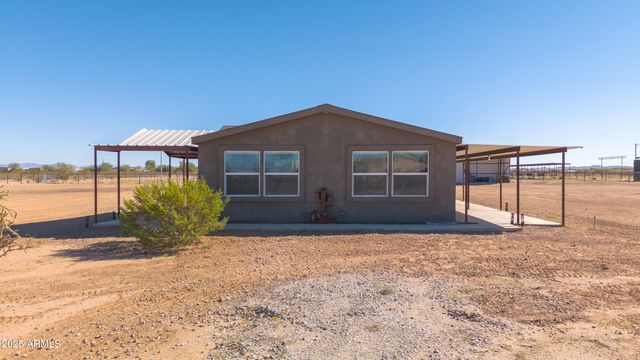 46423 W TROTTER Road, Wickenburg, AZ 85390