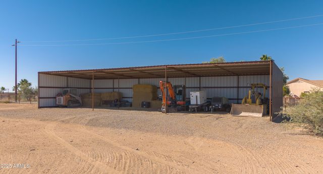 46423 W TROTTER Road, Wickenburg, AZ 85390