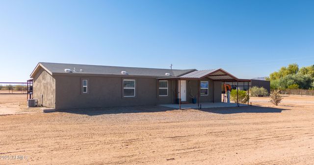 46423 W TROTTER Road, Wickenburg, AZ 85390
