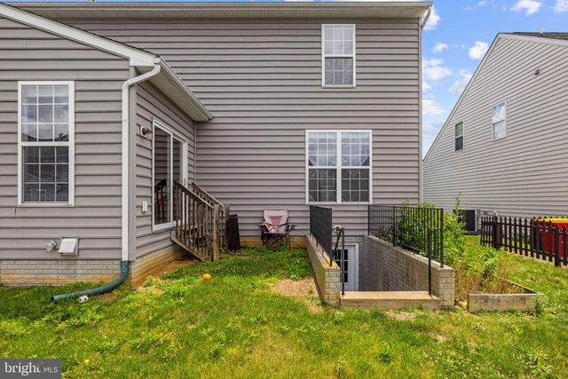 73 THORTON HALL RD, Kearneysville, WV 25430