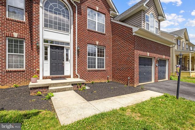73 THORTON HALL RD, Kearneysville, WV 25430