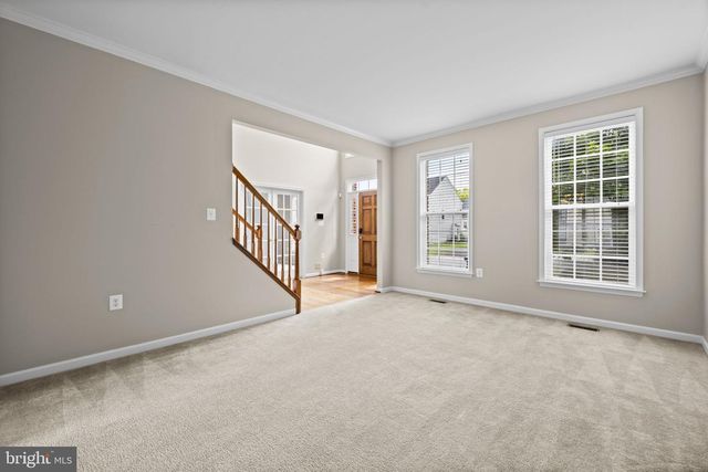 73 THORTON HALL RD, Kearneysville, WV 25430