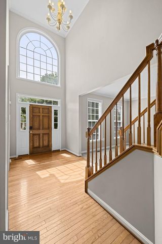 73 THORTON HALL RD, Kearneysville, WV 25430