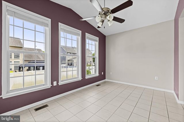 73 THORTON HALL RD, Kearneysville, WV 25430