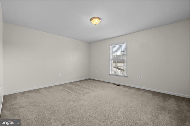 73 THORTON HALL RD, Kearneysville, WV 25430