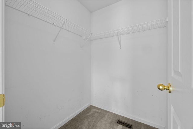 73 THORTON HALL RD, Kearneysville, WV 25430