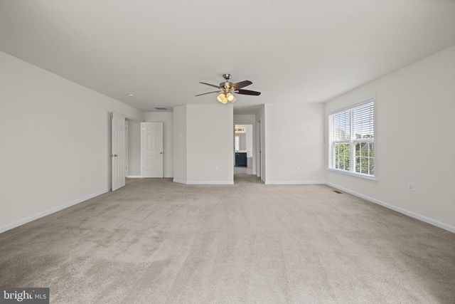 73 THORTON HALL RD, Kearneysville, WV 25430