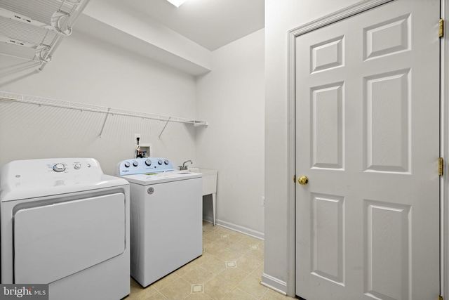 73 THORTON HALL RD, Kearneysville, WV 25430