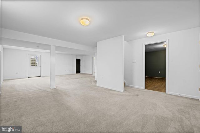 73 THORTON HALL RD, Kearneysville, WV 25430