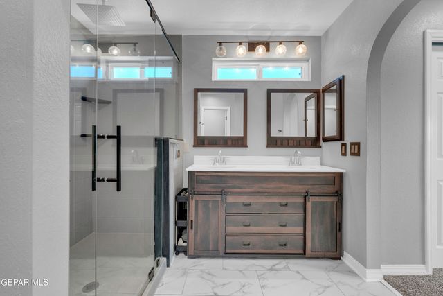 6341 Cougar Ridge Lane, El Paso, TX 79912