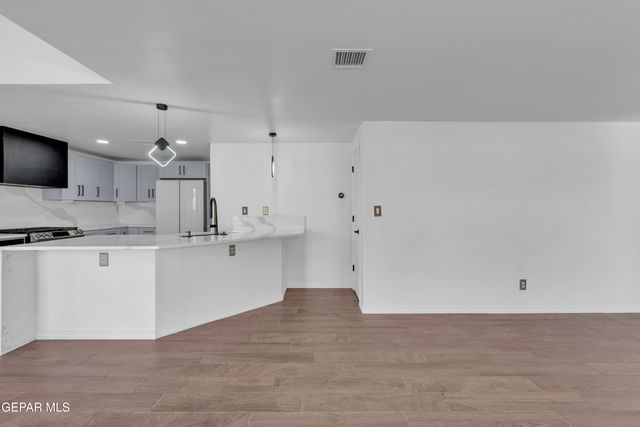 6341 Cougar Ridge Lane, El Paso, TX 79912