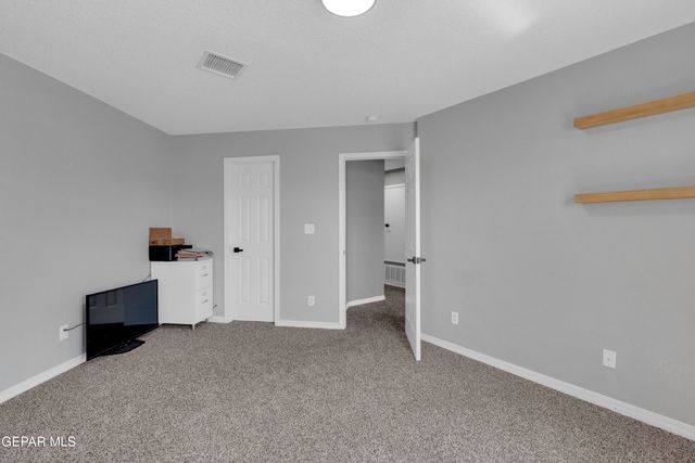 6341 Cougar Ridge Lane, El Paso, TX 79912