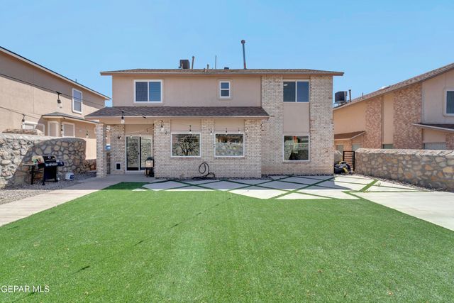 6341 Cougar Ridge Lane, El Paso, TX 79912