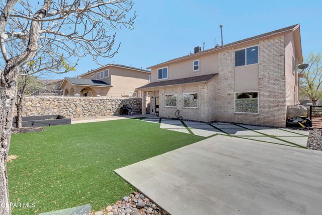 6341 Cougar Ridge Lane, El Paso, TX 79912