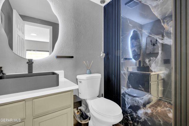 6341 Cougar Ridge Lane, El Paso, TX 79912