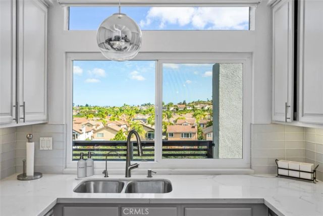 24997 La Mangusta, Laguna Niguel, CA 92677