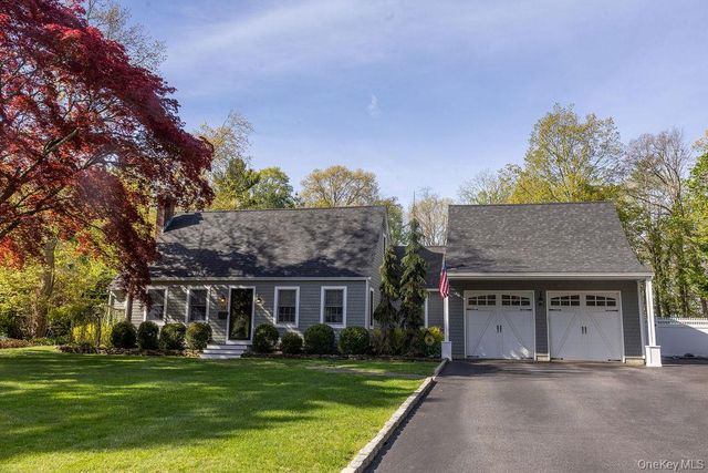 58 Cherry Lane, Smithtown, NY 11787