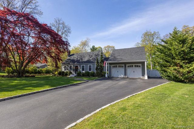 58 Cherry Lane, Smithtown, NY 11787