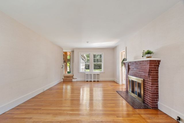124 Luce Street, Lowell, MA 01852