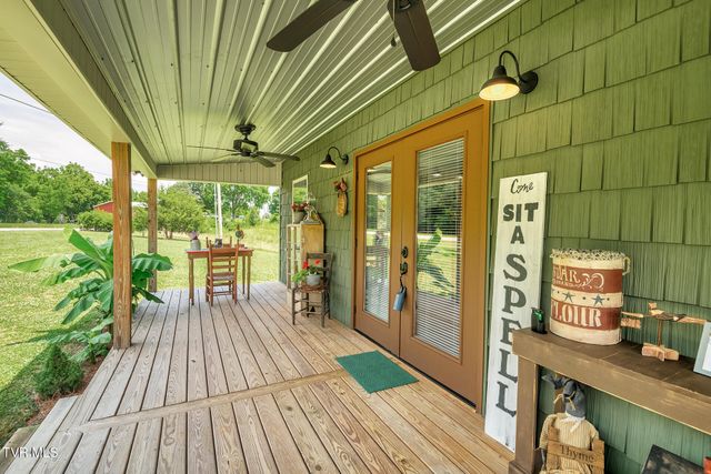 130 Elmer Hayes Road, Mosheim, TN 37818