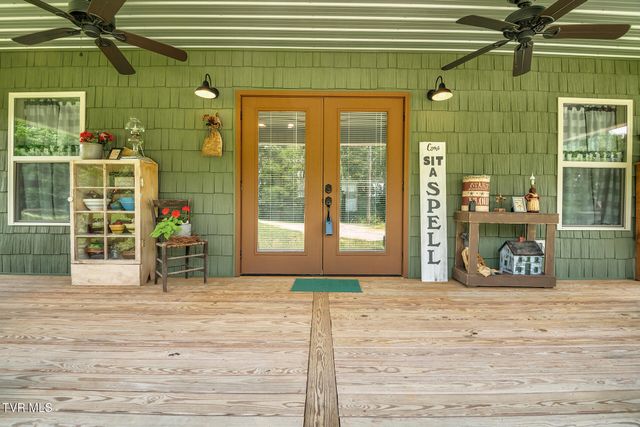 130 Elmer Hayes Road, Mosheim, TN 37818