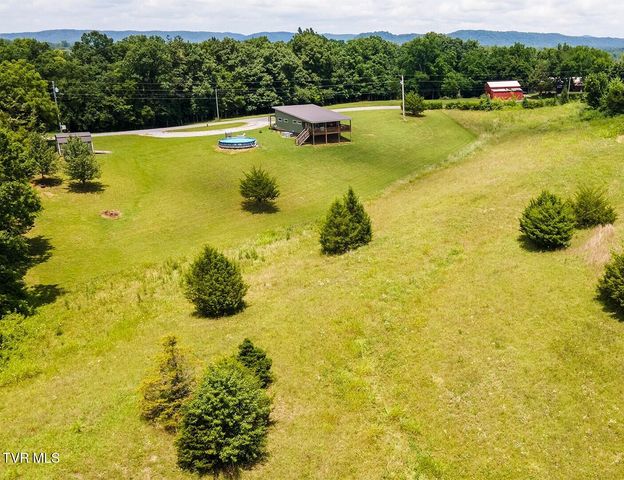 130 Elmer Hayes Road, Mosheim, TN 37818
