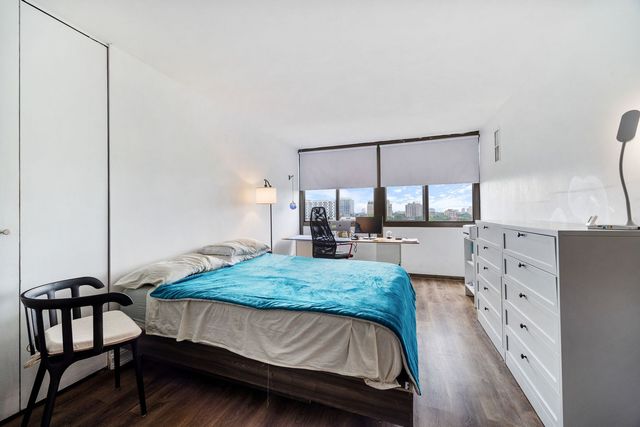 4850 S Lake Park Avenue 903, Chicago, IL 60615