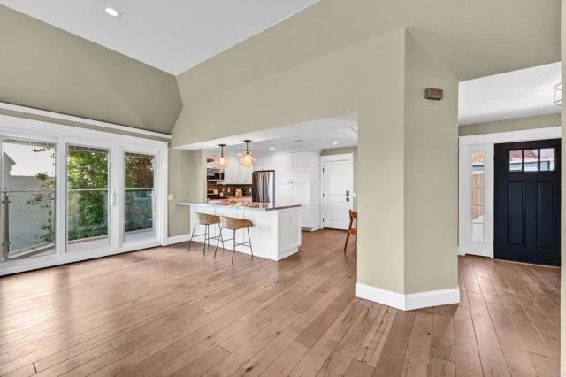 1760 Gascony Road, Encinitas, CA 92024