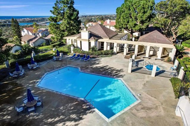 1760 Gascony Road, Encinitas, CA 92024