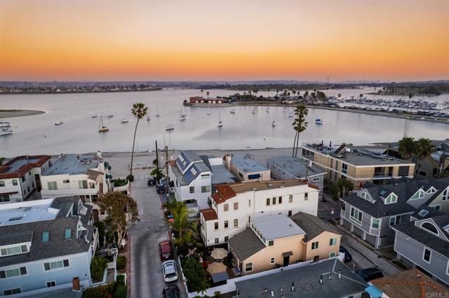 821 San Juan Place, San Diego, CA 92109