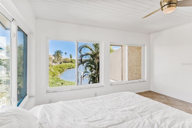 835 E GULF BOULEVARD 101, Indian Rocks Beach, FL 33785