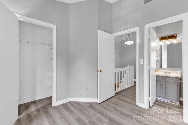 6315 Windsor Gate Lane, Charlotte, NC 28215