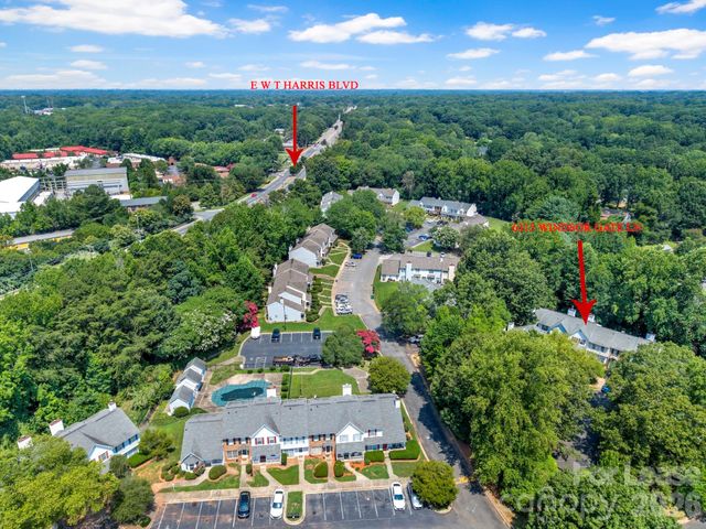 6315 Windsor Gate Lane, Charlotte, NC 28215
