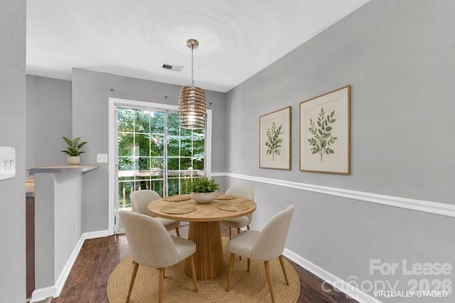 6315 Windsor Gate Lane, Charlotte, NC 28215