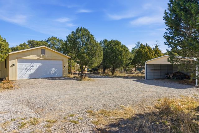 106 Anaya Road, Tijeras, NM 87059