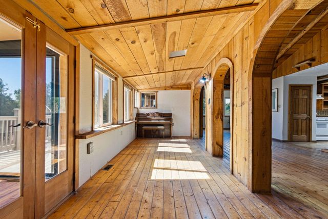 106 Anaya Road, Tijeras, NM 87059