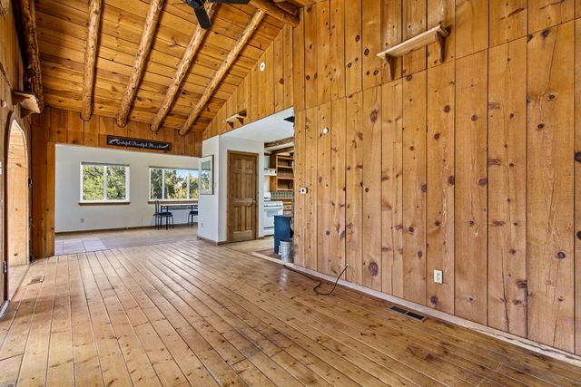 106 Anaya Road, Tijeras, NM 87059