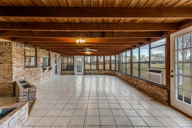 20967 Fm 121, Gunter, TX 75058