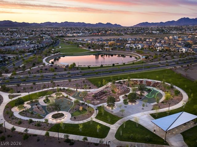 717 Pickled Pepper Place, Henderson, NV 89011