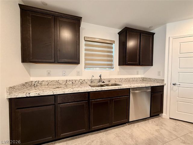 717 Pickled Pepper Place, Henderson, NV 89011