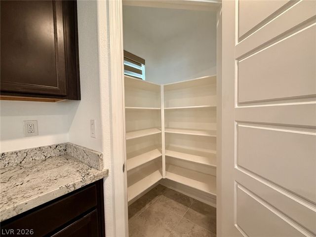 717 Pickled Pepper Place, Henderson, NV 89011