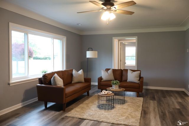 163 E Sterns Road, Temperance, MI 48182