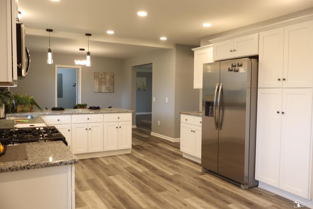 163 E Sterns Road, Temperance, MI 48182